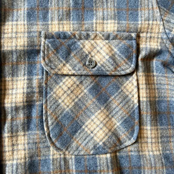 VNTG Pendleton Field Shirt XL 100% Virgin Wool 1960s USA Made Plaid Long Sleeve - Picture 8 of 9